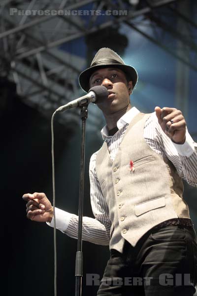 ALOE BLACC - 2011-06-26 - PARIS - Hippodrome de Longchamp - 